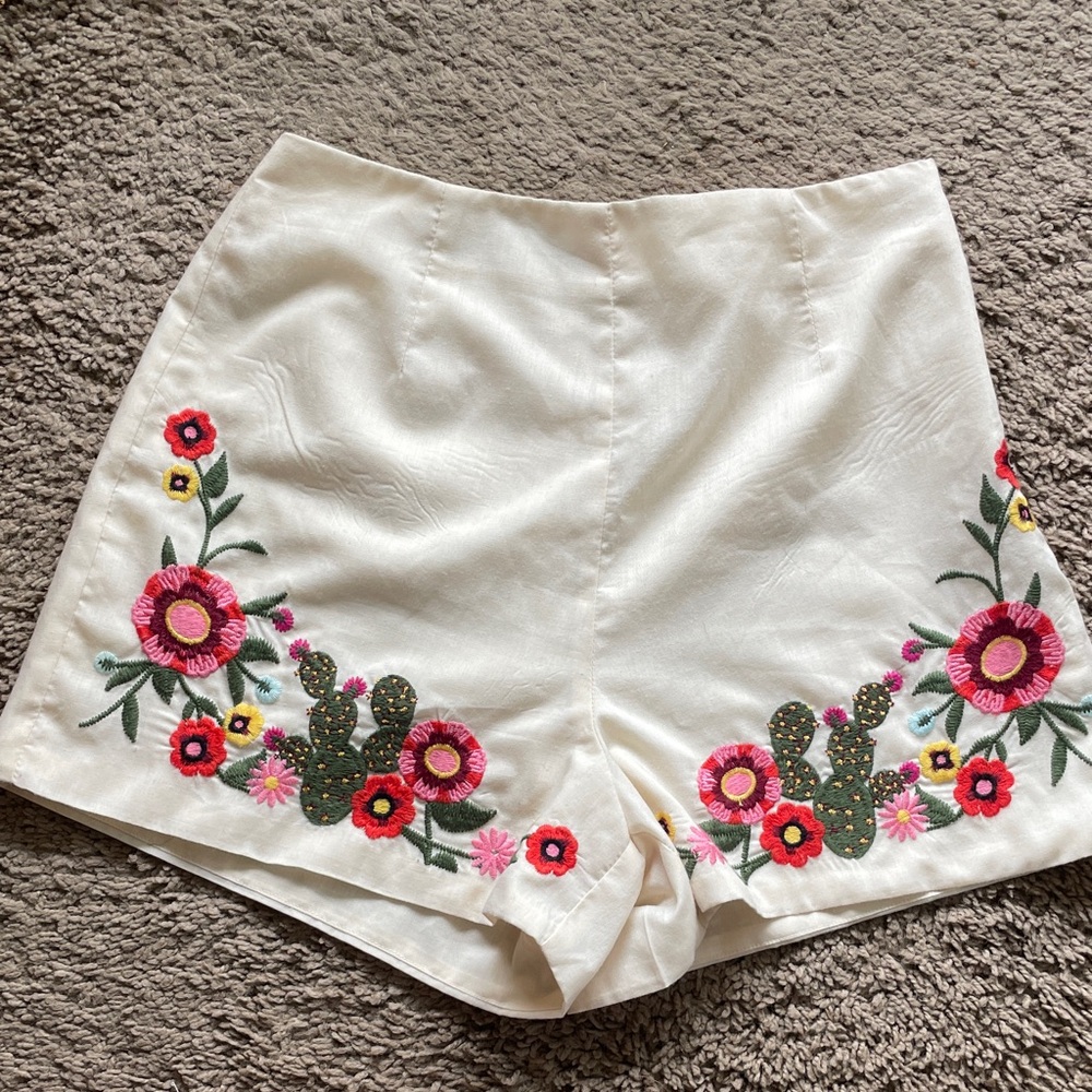 Embroidered Cream Women's Shorts with Floral & Cactus-XS-NO OFFERS